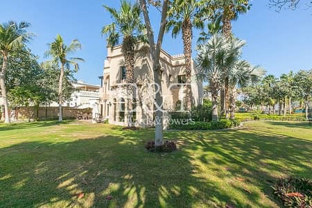4 Bedroom Villa for Sale in Palm Jumeirah, Dubai - 4 bedroom detached CC 4 Bedroom Villa for Sale in Palm Jumeirah, Dubai - 4 bedroom detached CC