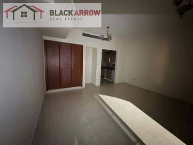 Studio for Rent in International City, Dubai - 5d22d089-ddbe-4912-aaad-8adbc91cdc04. jpeg