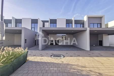 3 Bedroom Townhouse for Sale in Dubailand, Dubai - Perfect modern contemporary family home