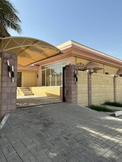 4 Bedroom Villa for Sale in Al Azra, Sharjah - 1. jpg