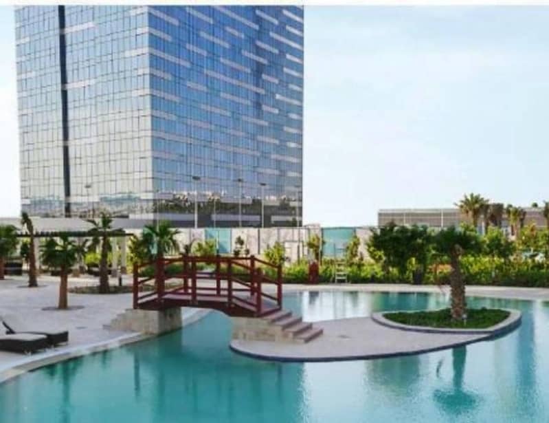 5 Swimming Pool. jpeg