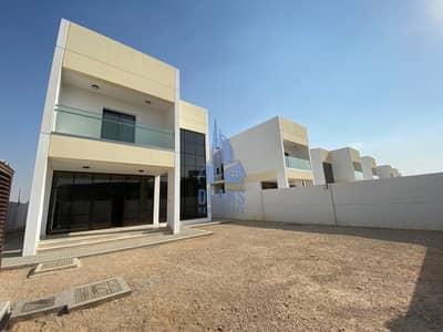 4 Bedroom Villa for Sale in Baniyas, Abu Dhabi - Brand New! 4+1 BR in Bawabat Al Sharq