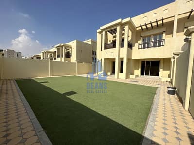 فیلا 3 غرف نوم للايجار في بني ياس، أبوظبي - فیلا في بوابة الشرق،بني ياس 3 غرف 145000 درهم - 8836753