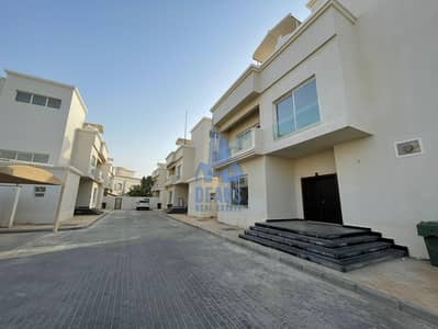 4 Bedroom Villa for Rent in Shakhbout City, Abu Dhabi - Stunning!!!4 Master Bedroom ! M&D room villa
