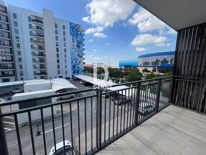 Hot Deal 1BR Plus Balcony and Open kitchen