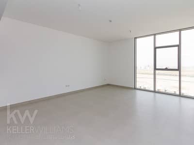2 Bedroom Flat for Sale in Dubai South, Dubai - Affordable and Vacant space for your perfect Haven