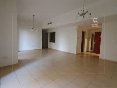 2 Bedroom Apartment for Sale in Jumeirah Beach Residence (JBR), Dubai - Prime Location | Great Deal | Spacious