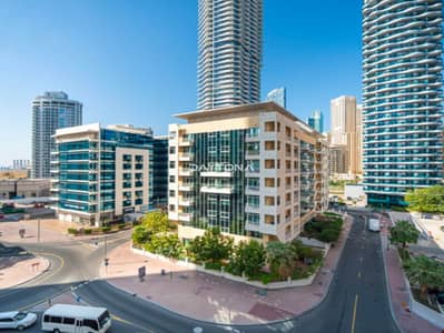 1 Bedroom Apartment for Sale in Dubai Marina, Dubai - FULL MARINA VIEW | BIGGER LAYOUT | TENANTED