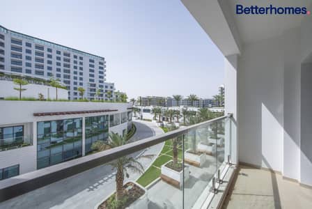 2 Bedroom Flat for Rent in Al Raha Beach, Abu Dhabi - Spacious Layout | Vacant | With Maids Room