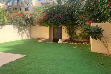 1 Bedroom Apartment for Rent in Downtown Dubai, Dubai - Huge Garden |  Spacious  |  Chiller Free