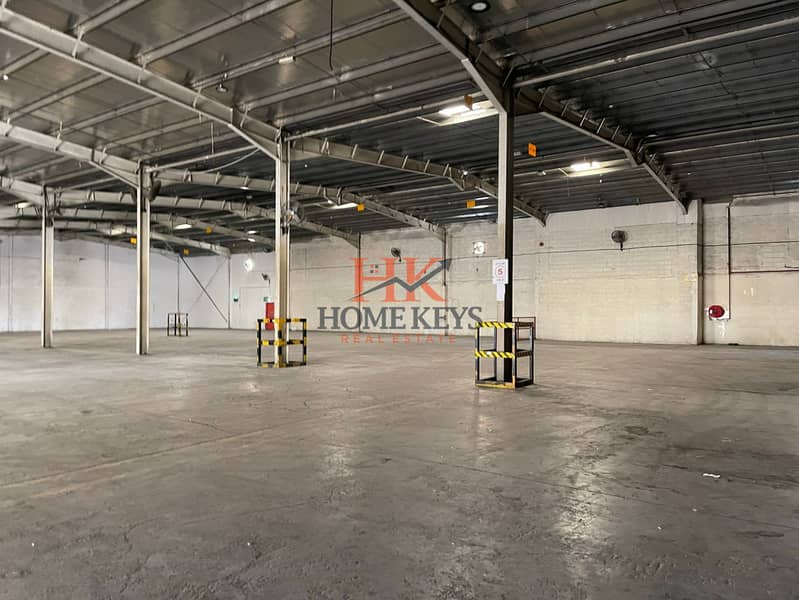 2 Spacious-Stand-alone-warehouses-Available-in-Nad-al-Hammar-8. jpeg