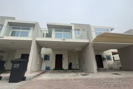 3 Bedroom Townhouse for Rent in DAMAC Hills 2 (Akoya by DAMAC), Dubai - Great community || Ideal for family || Bright