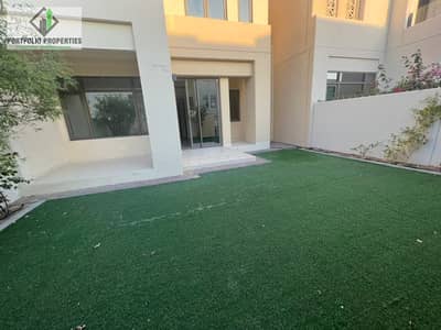 3 Bedroom Villa for Rent in Reem, Dubai - 3 Br Villa | Spacious Size | Big Garden
