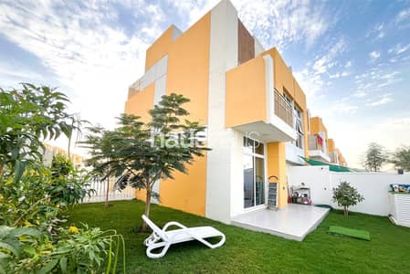 3 Bedroom Villa for Rent in DAMAC Hills 2 (Akoya by DAMAC), Dubai - Corner Unit | Fully furnished | Single row |