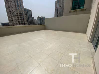 2 Bedroom Apartment for Rent in The Views, Dubai - Spacious | Massive Terrace | Vacant