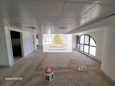Office for Rent in Al Khalidiyah, Abu Dhabi - WhatsApp Image 2024-04-04 at 8.08. 05 AM. jpeg