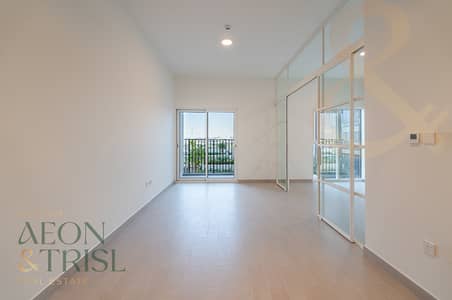2 Bedroom Apartment for Rent in Dubai Hills Estate, Dubai - Pool view I Vibrant building I On golf course