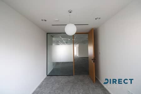 Office for Rent in Sheikh Zayed Road, Dubai - Available 31 May | Prime Location | Fully Fitted
