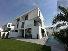 LUXURY VILLA | READY TO MOVE-IN | GENUINE PRICE