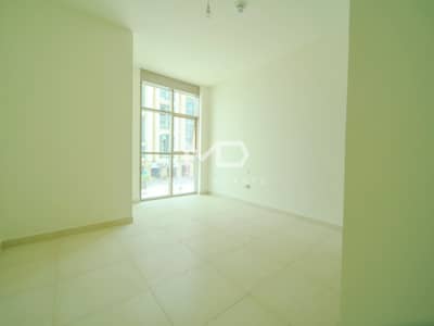 فلیٹ 3 غرف نوم للايجار في شاطئ الراحة، أبوظبي - شقة في الدانة،شاطئ الراحة 3 غرف 160000 درهم - 8841513
