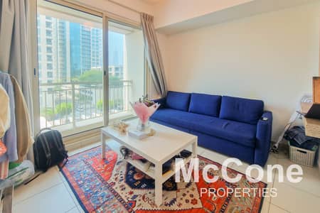 1 Bedroom Apartment for Rent in The Views, Dubai - Pool View | Unfurnished | Rare Unit