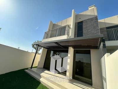 3 Bedroom Villa for Rent in DAMAC Hills 2 (Akoya by DAMAC), Dubai - R2-EE| ROAD VIEW| END- CORNER| NEXT TO PARK