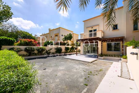 3 Bedroom Villa for Rent in The Springs, Dubai - Fully Upgraded | Pool and Park | Vacant