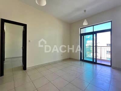 1 Bedroom Apartment for Rent in The Views, Dubai - Well Maintained | Storage | Available Now