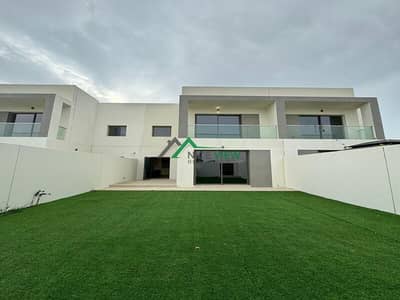 2 Bedroom Townhouse for Rent in Yas Island, Abu Dhabi - IMG-20240404-WA0017. jpg