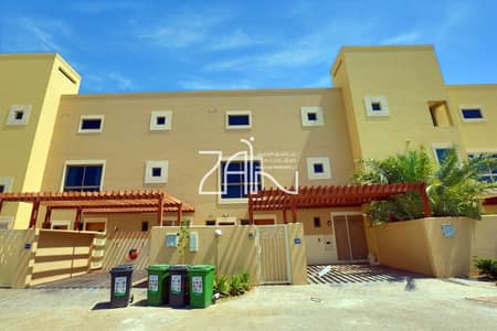 3 Bedroom Townhouse for Sale in Al Raha Gardens, Abu Dhabi - 753A7531. JPG