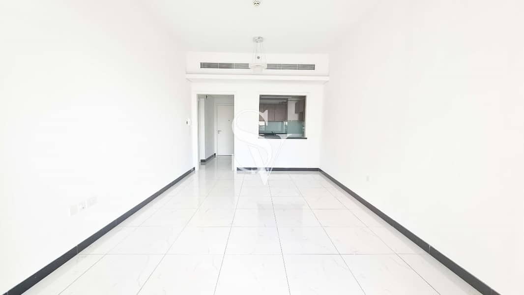 Spacious 2BR | Next to Mall | White Goods Included