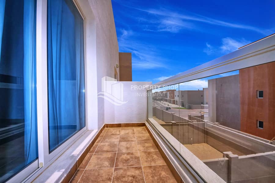 9 2-bedroom-villa-al-reef-contemporary-village-balcony. JPG
