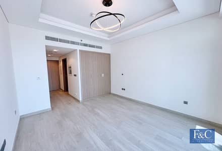 Studio for Sale in Al Jaddaf, Dubai - Partial Water View | Modern Living