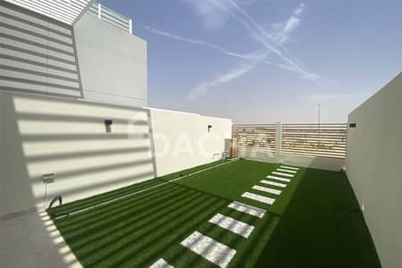2 Bedroom Townhouse for Sale in Dubailand, Dubai - Corner Large Plot | Ready Dec. 24 | Negotiable