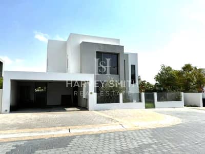 5 Bedroom Villa for Rent in Dubai Hills Estate, Dubai - Landscaped | Immaculate E5 | Ready Now