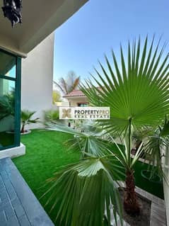 4 Beds+ Maids Villa | Private Garden | Beach Access