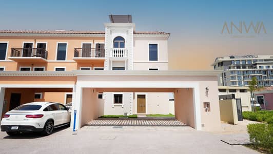 Water And Skyline View | Near Entrance | Corner Villa