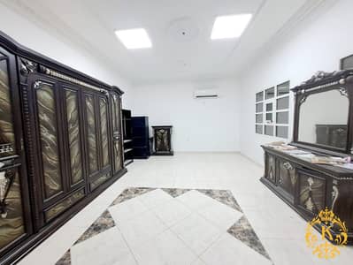 Beautiful Two Bedrooms Hall Two Bath Kitchen AT  Baniyas 3700AED Monthly