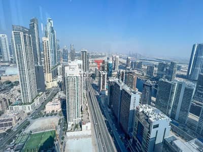 1 Bedroom Apartment for Rent in Downtown Dubai, Dubai - FULL BURJ VIEW FROM KITCHEN ITSELF,HUGE BALCONEY