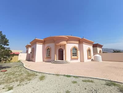 3 Bedroom Villa for Rent in Seih Al Burairat, Ras Al Khaimah - 40d171aa-ddc9-4203-85c2-2d4a037884dc. jpg