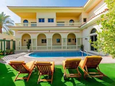 4 Bedroom Villa for Rent in Palm Jumeirah, Dubai - Upgraded | Fully Furnished | Luxury Villa