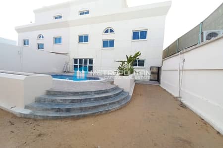 5 Bedroom Villa for Rent in Between Two Bridges (Bain Al Jessrain), Abu Dhabi - 5BR+M | Private Pool | Private Entrance | Vacant