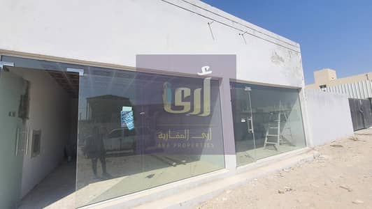 Shop for Rent in Al Sajaa, Sharjah - 48b255e7-123e-40da-9f10-1926d932d757. jpg