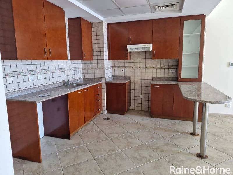 Vacant Now I Terrace Unit | Kitchen Equipped