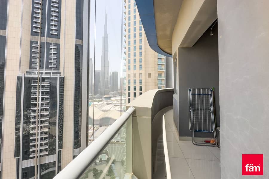位于迪拜市中心，招牌酒店式公寓 1 卧室的公寓 1700000 AED - 8846847