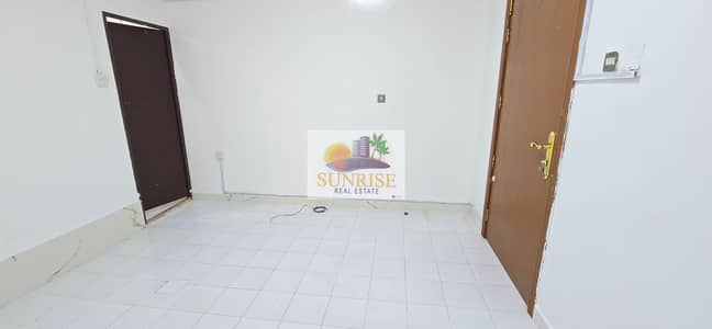 Studio for Rent in Electra Street, Abu Dhabi - 1000105142. jpg