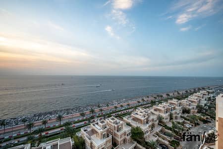 4 Bedroom Penthouse for Sale in Palm Jumeirah, Dubai - Duplex Penthouse / Exclusive / Sunset Views / VOT