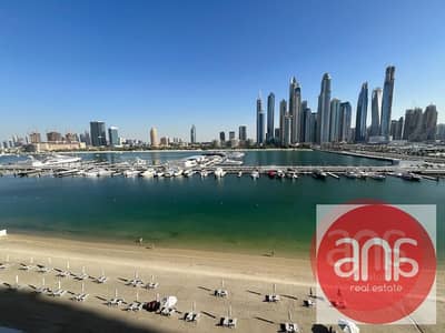 1 Bedroom Flat for Sale in Dubai Harbour, Dubai - Private Beach Access | Vacant  | Furnished