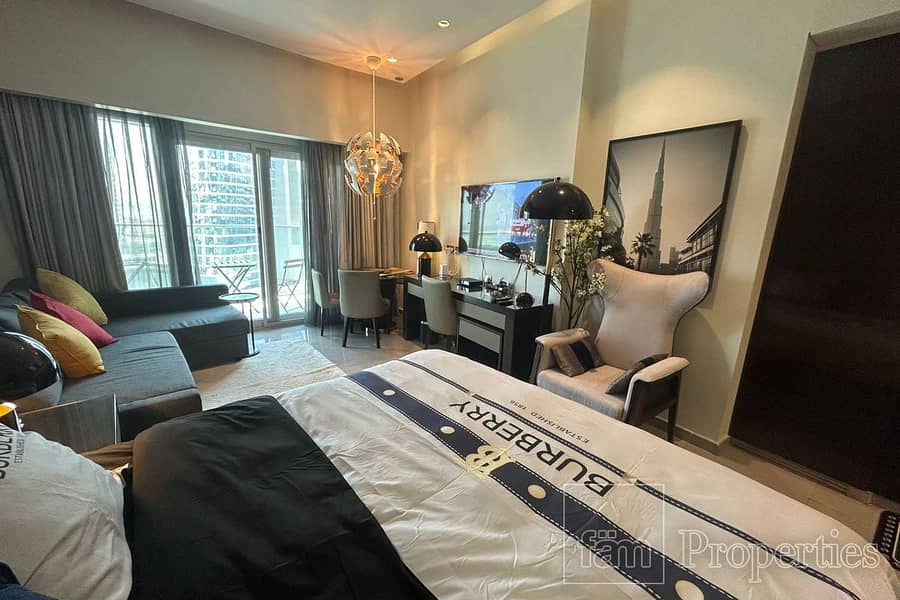 Fully Furnished Apartment | Partial Canal View
