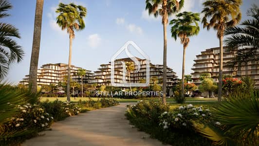 2 Bedroom Townhouse for Sale in Yas Island, Abu Dhabi - EXT03_Eyelevel_Park_02_v04. jpg